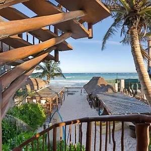 Hotel Playa Canek Beachfront Eco Hotel, Tulum