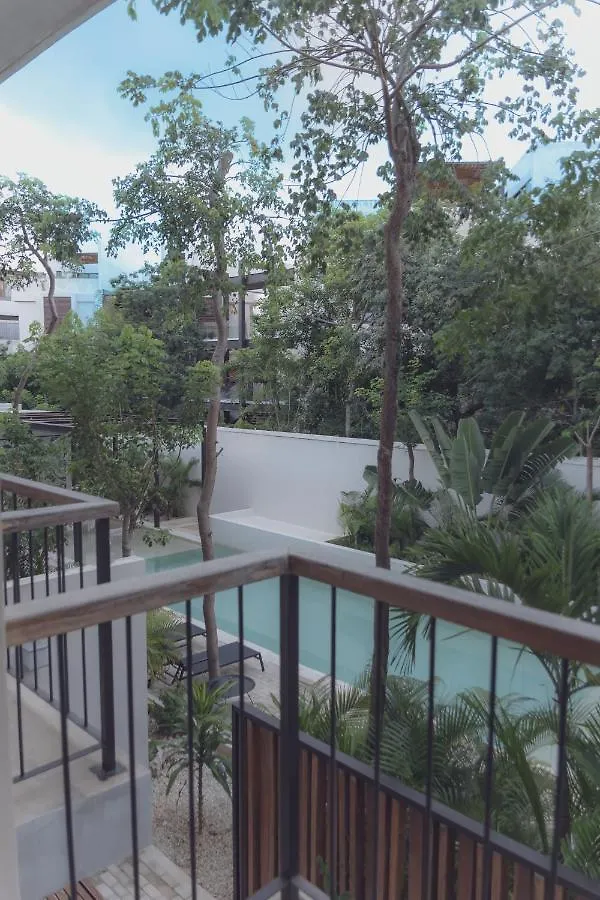 Hotel Stylish Condo For 4 Rooftop & Pool Access Tulum