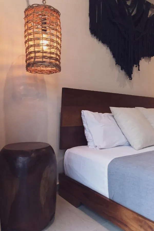 Stylish Condo For 4 Rooftop & Pool Access Tulum